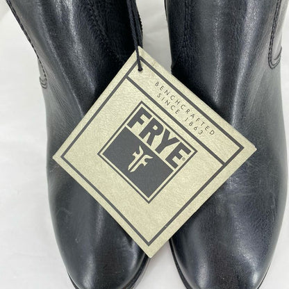 Black W Shoe Size 8 FRYE Boots