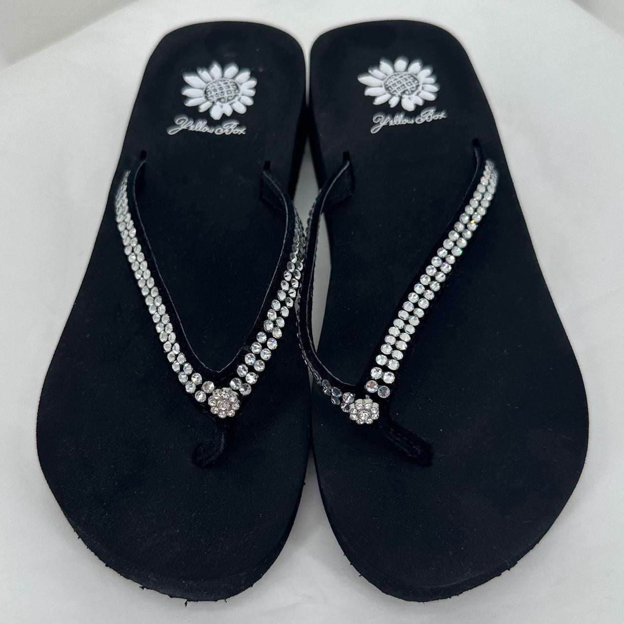 Black W Shoe Size 6 YELLOW BOX Sandals