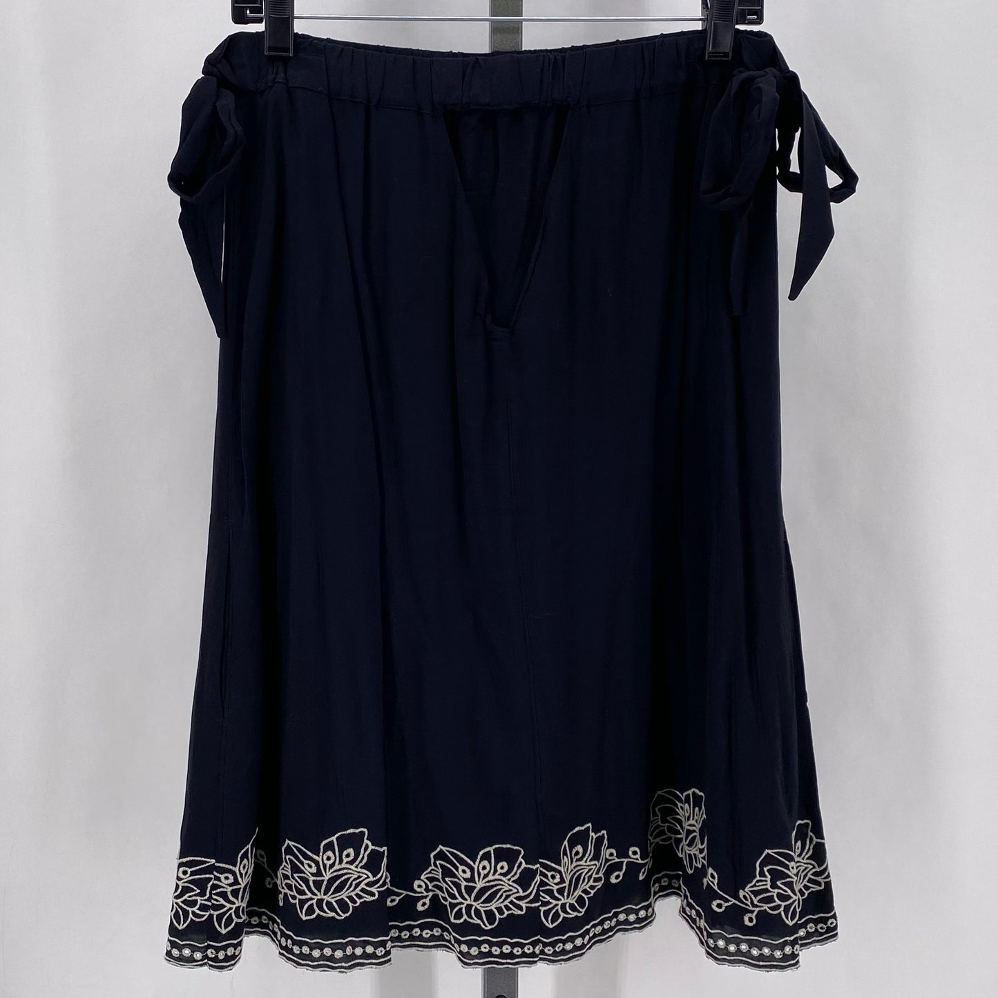 Size S L SPACE FLOWERS Skirt
