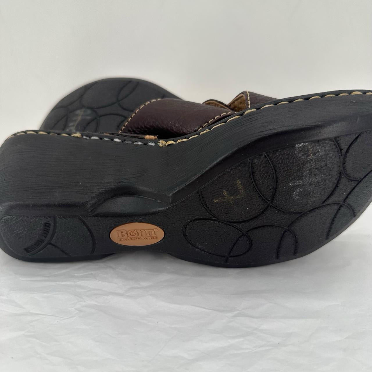 BROWN W Shoe Size 7 BORN Sandals