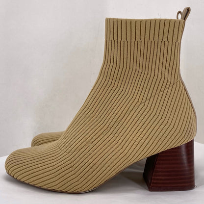 Tan W Shoe Size 5.5 SAKS FIFTH AVENUE Boots