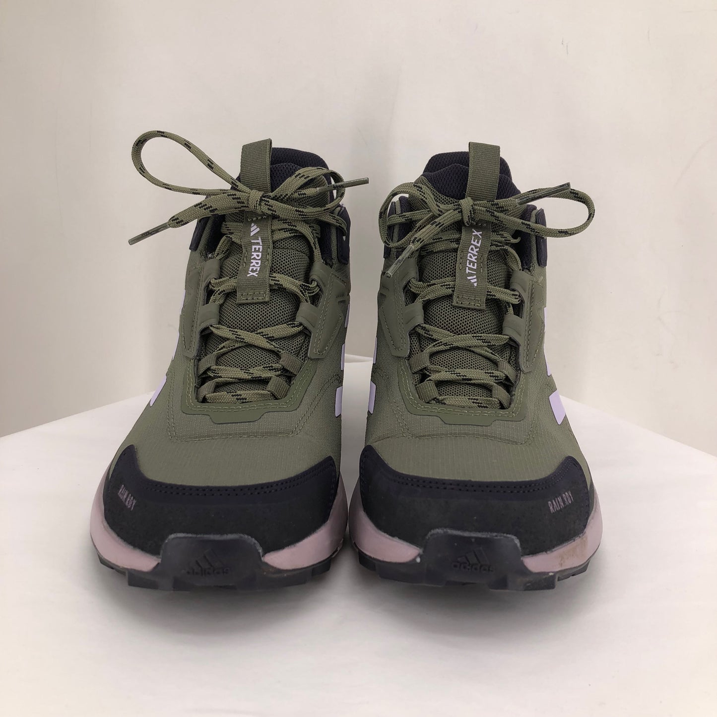ADIDAS Green W Shoe Size 9 Sneakers