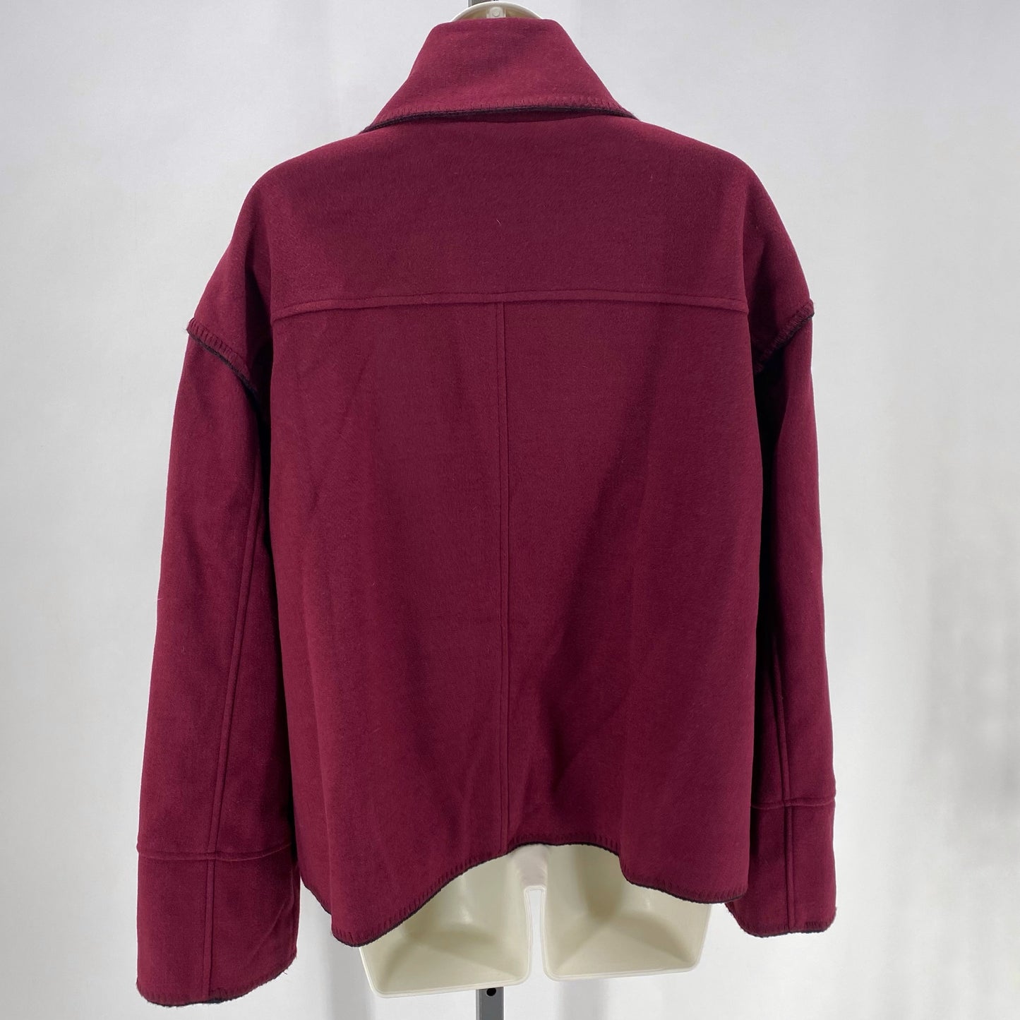 Size L LIZ CLAIBORNE Coat