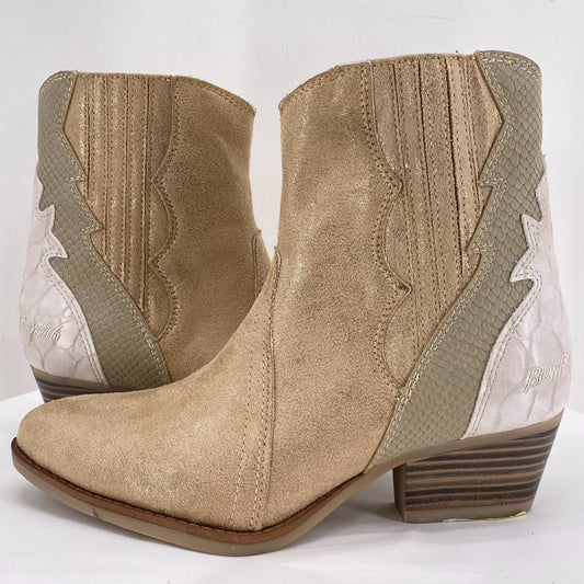 LT TAN W Shoe Size 6 BLOWFISH Boots