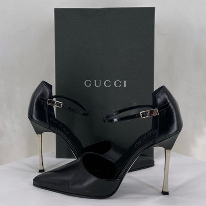Black W Shoe Size 6.5 GUCCI Heels
