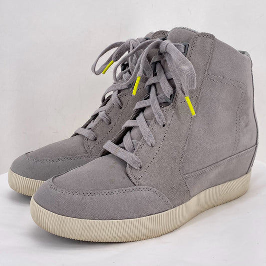 Gray W Shoe Size 10 SOREL shooties/booties