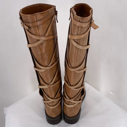 BROWN W Shoe Size 8 BCBG GENERATION Boots