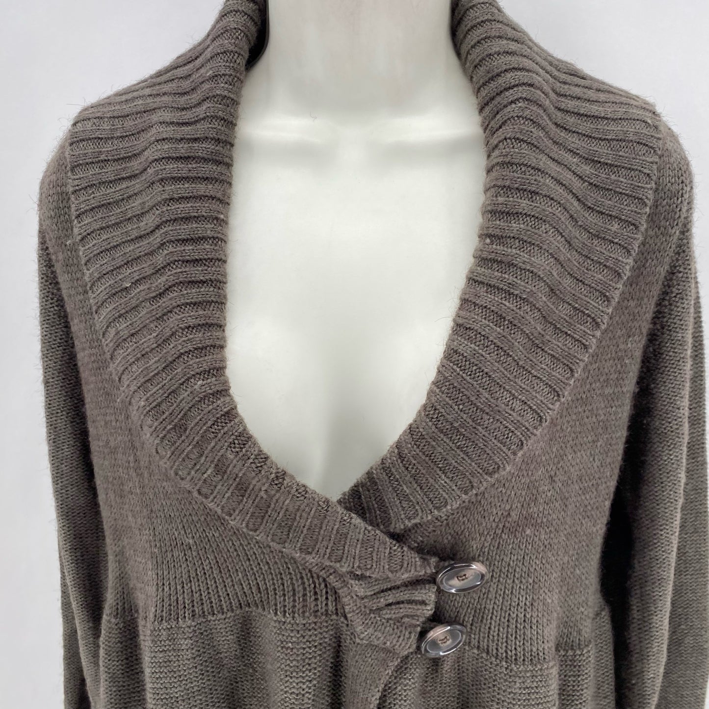 Size L VERTIGO Sweater