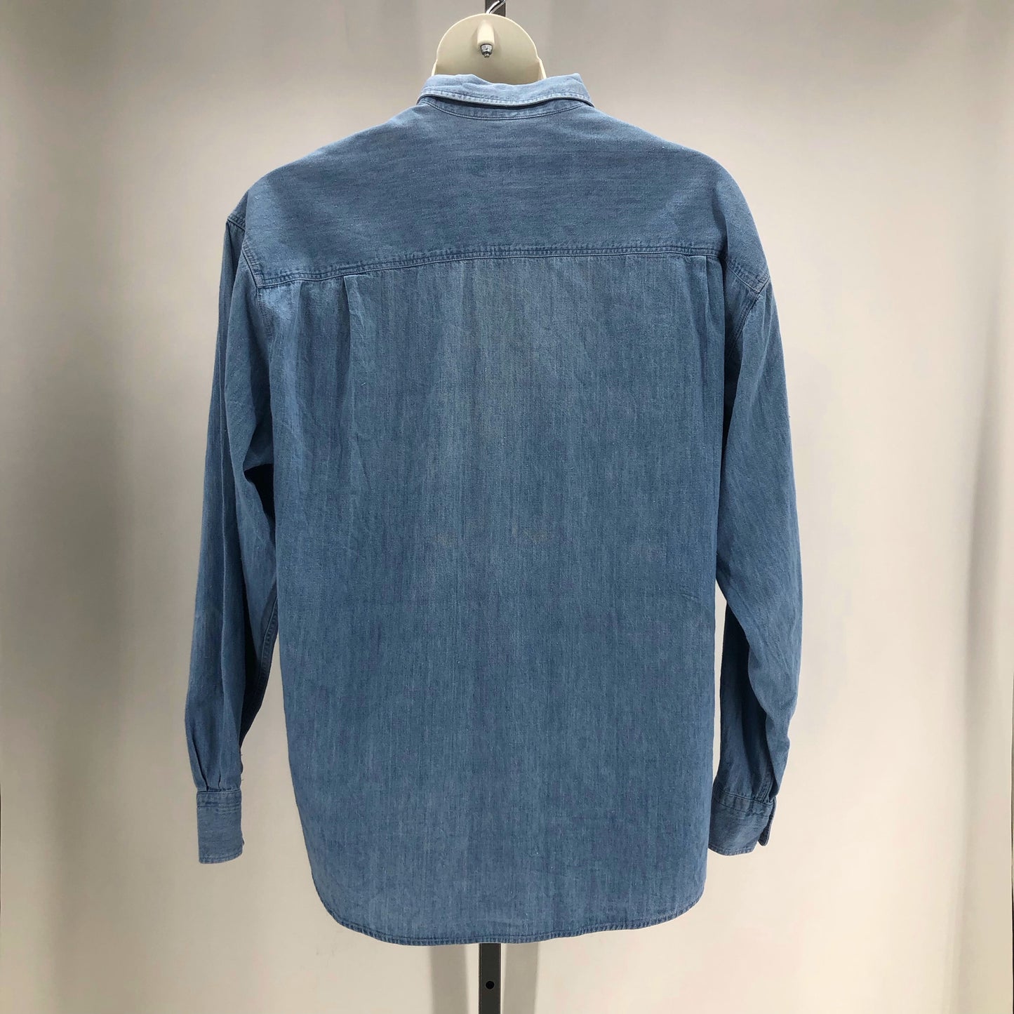 Size 2X NO TAG Shirt