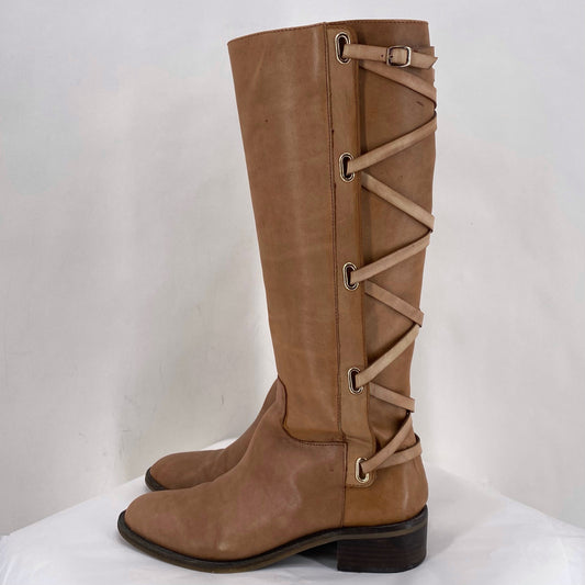 BROWN W Shoe Size 8 BCBG GENERATION Boots