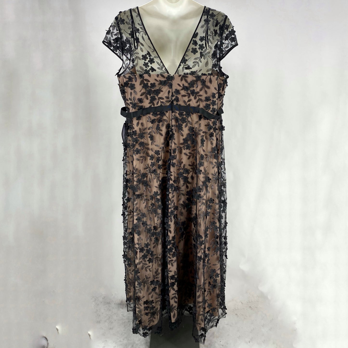 Size 22W X BY XSCAPE NET Dress