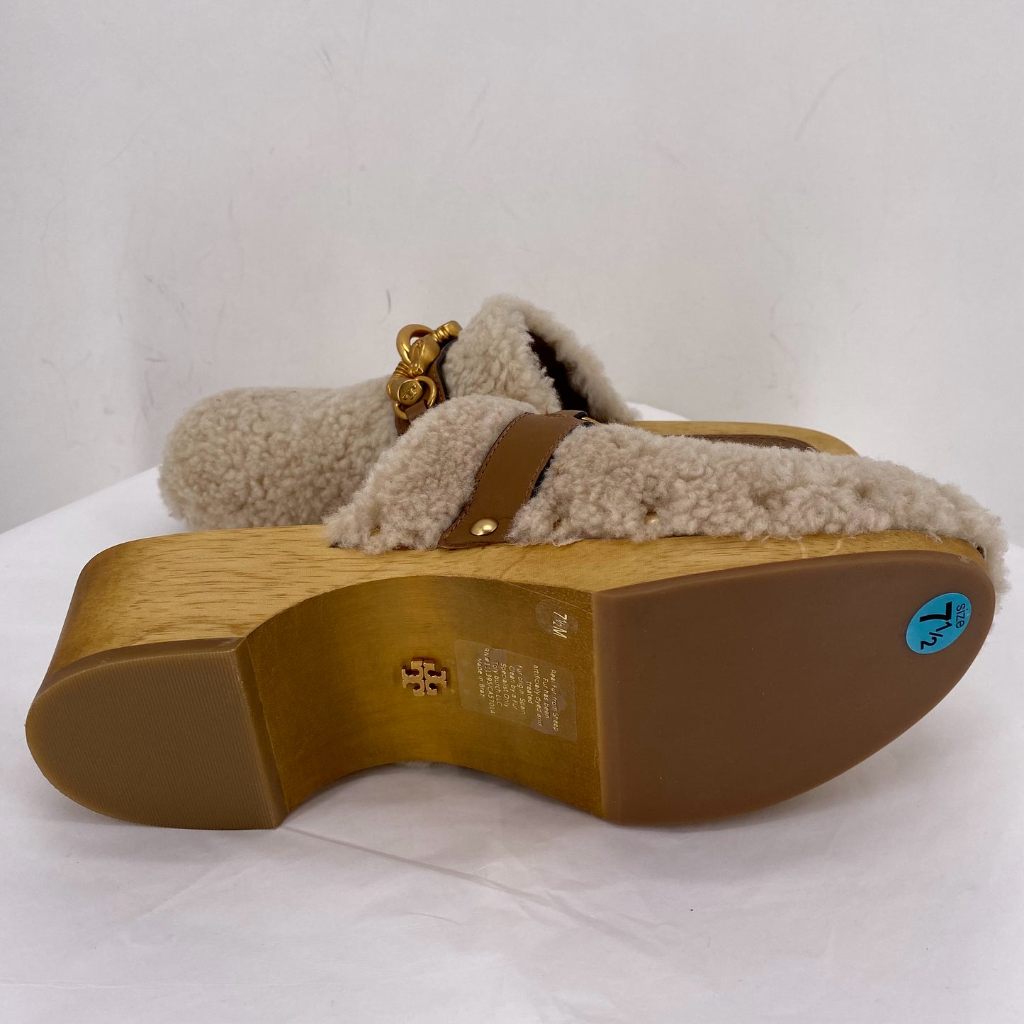 Tan W Shoe Size 7.5 TORY BURCH Flats