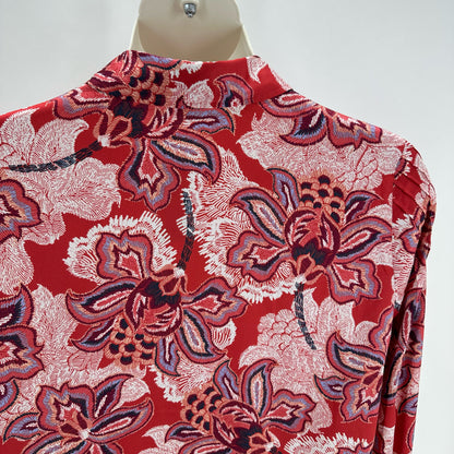 Size 2.5 CHICO'S Floral Shirt