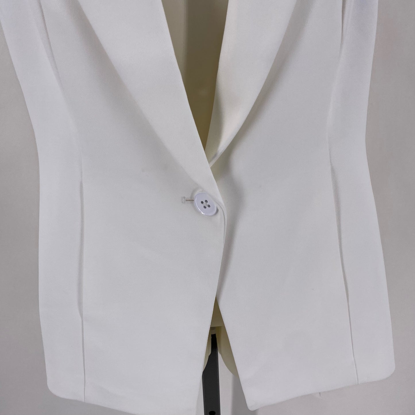Size 0 WHITE HOUSE BLACK Vest
