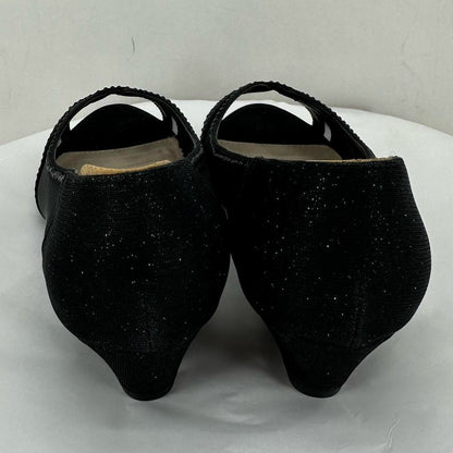 Black W Shoe Size 9.5 NINA Sandals