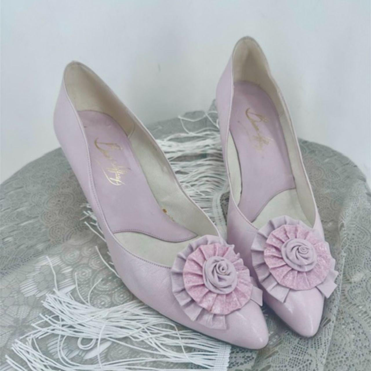 Pink W Shoe Size 8.5 BRIAN JEFFREY Heels