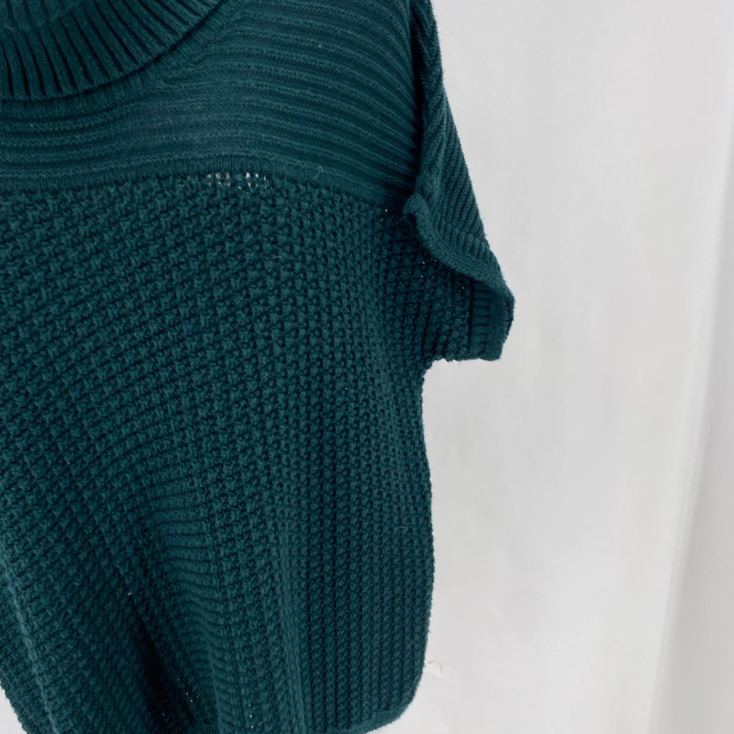 Size 2 CHICO'S Sweater