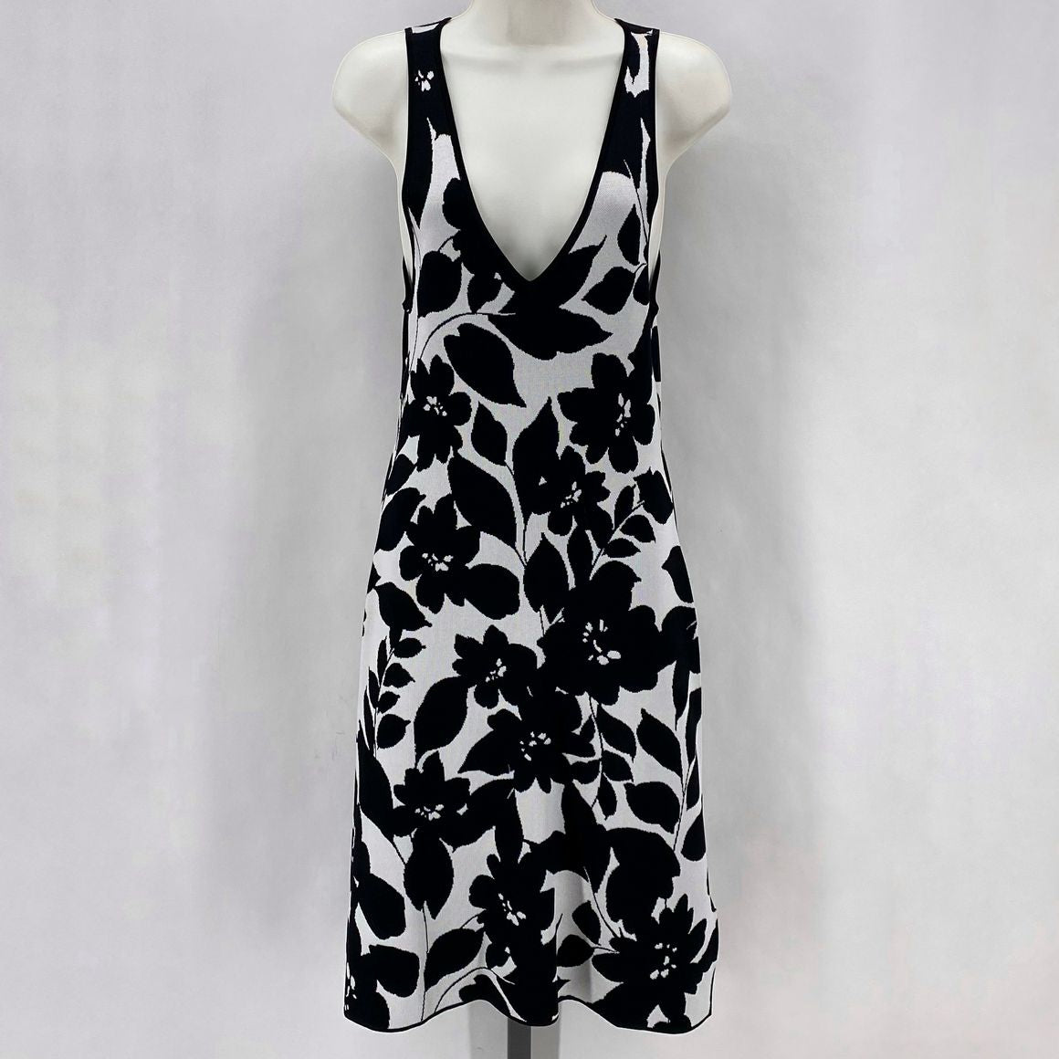 Size M J CREW FLOWERS Dress