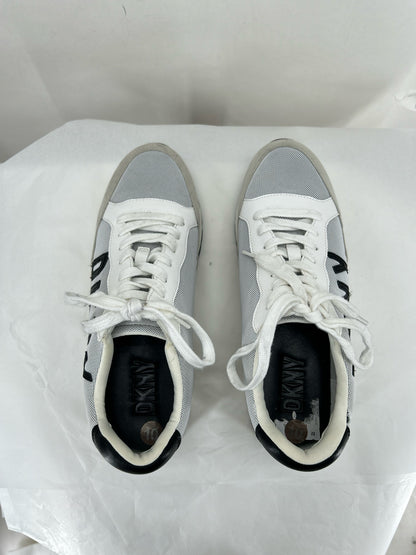 BLACK/WHITE W Shoe Size 10 DKNY Sneakers