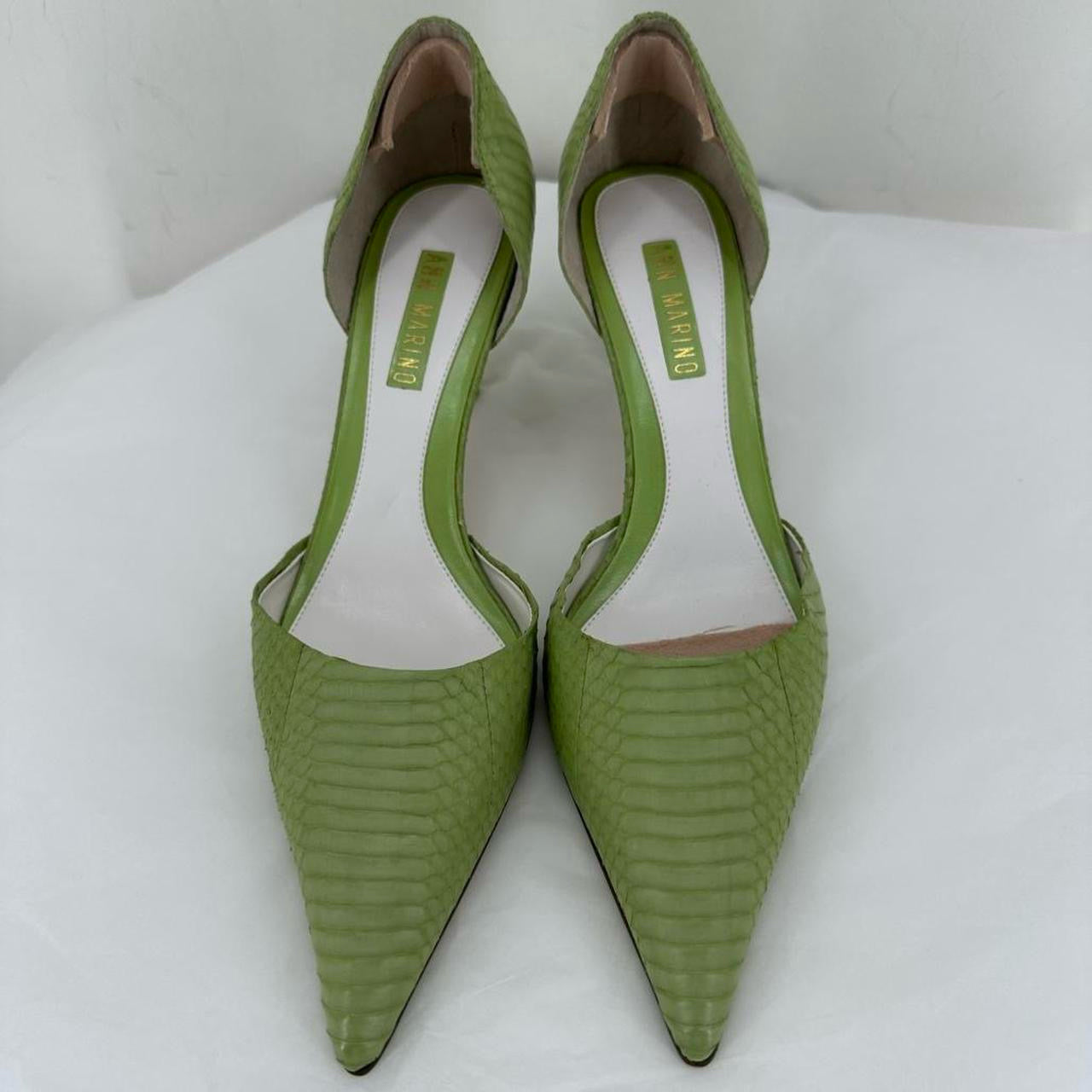 LT GREEN W Shoe Size 8.5 ANN MARINO Heels