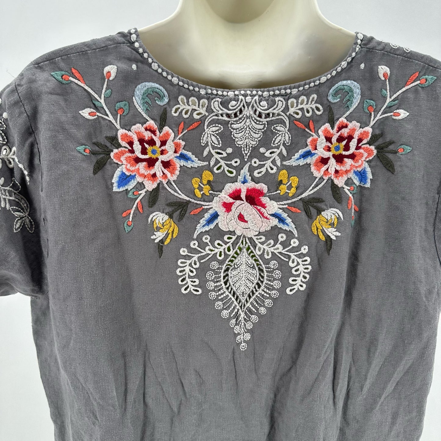 Size M JOHNNY WAS Dress