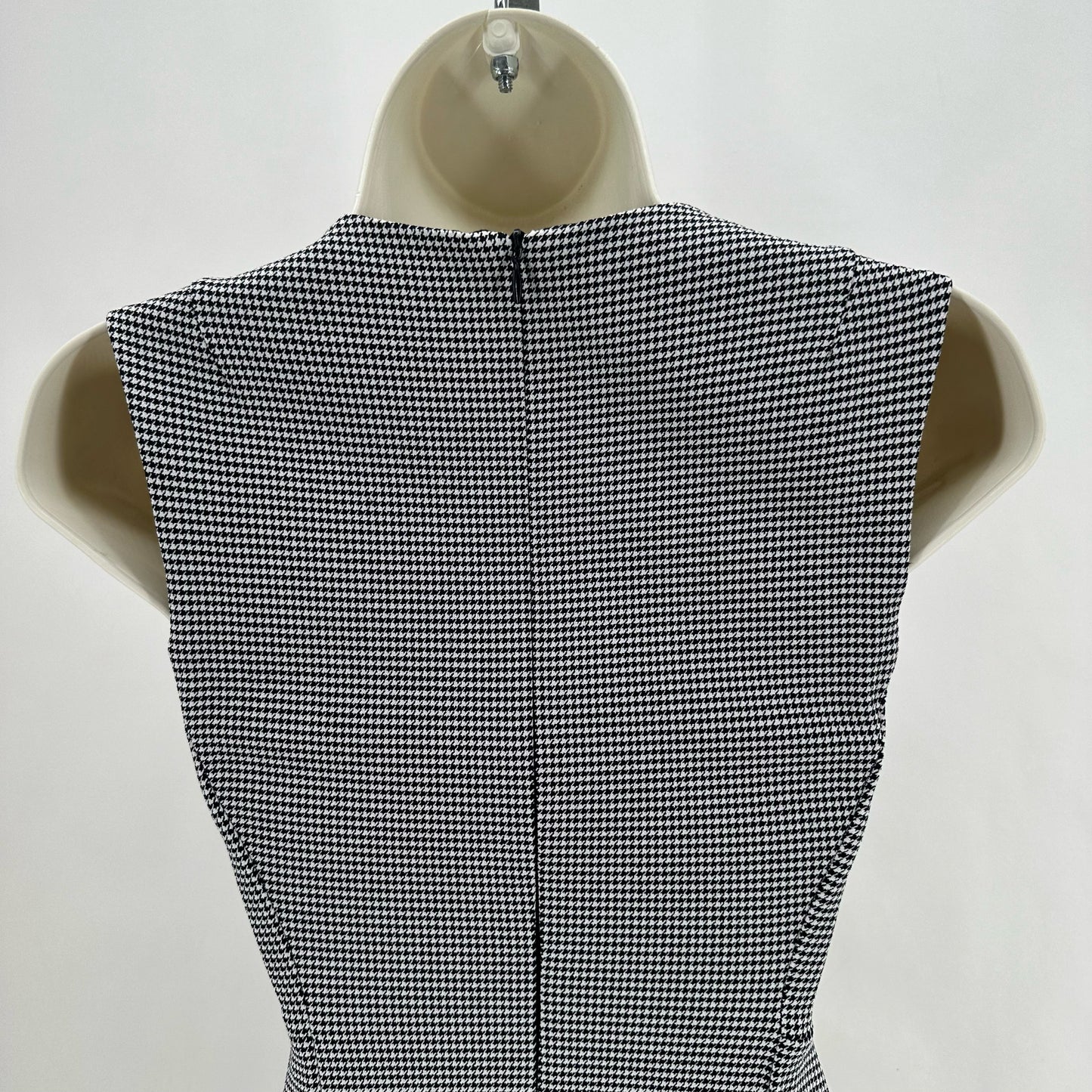 Size 00 THEORY Houndstooth Dress
