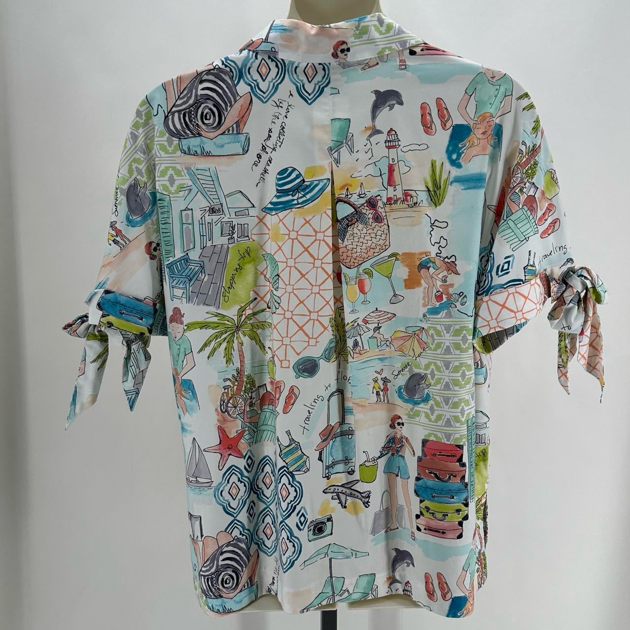 Size 4 CHICO'S Shirt