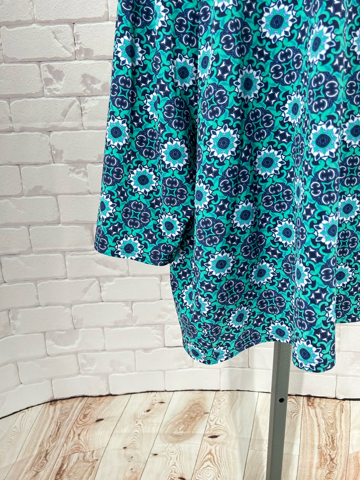 Size 3X LANDS' END FLOWERS Shirt