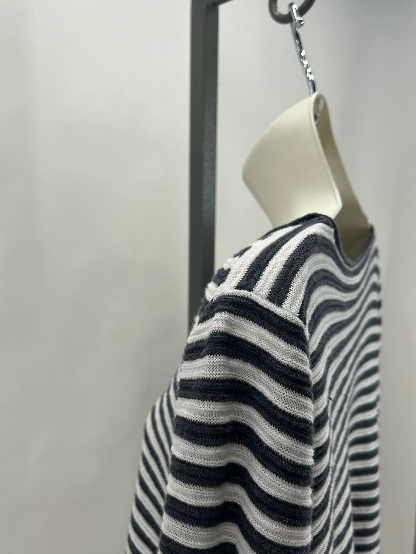 Size L EILEEN FISHER Stripe Shirt