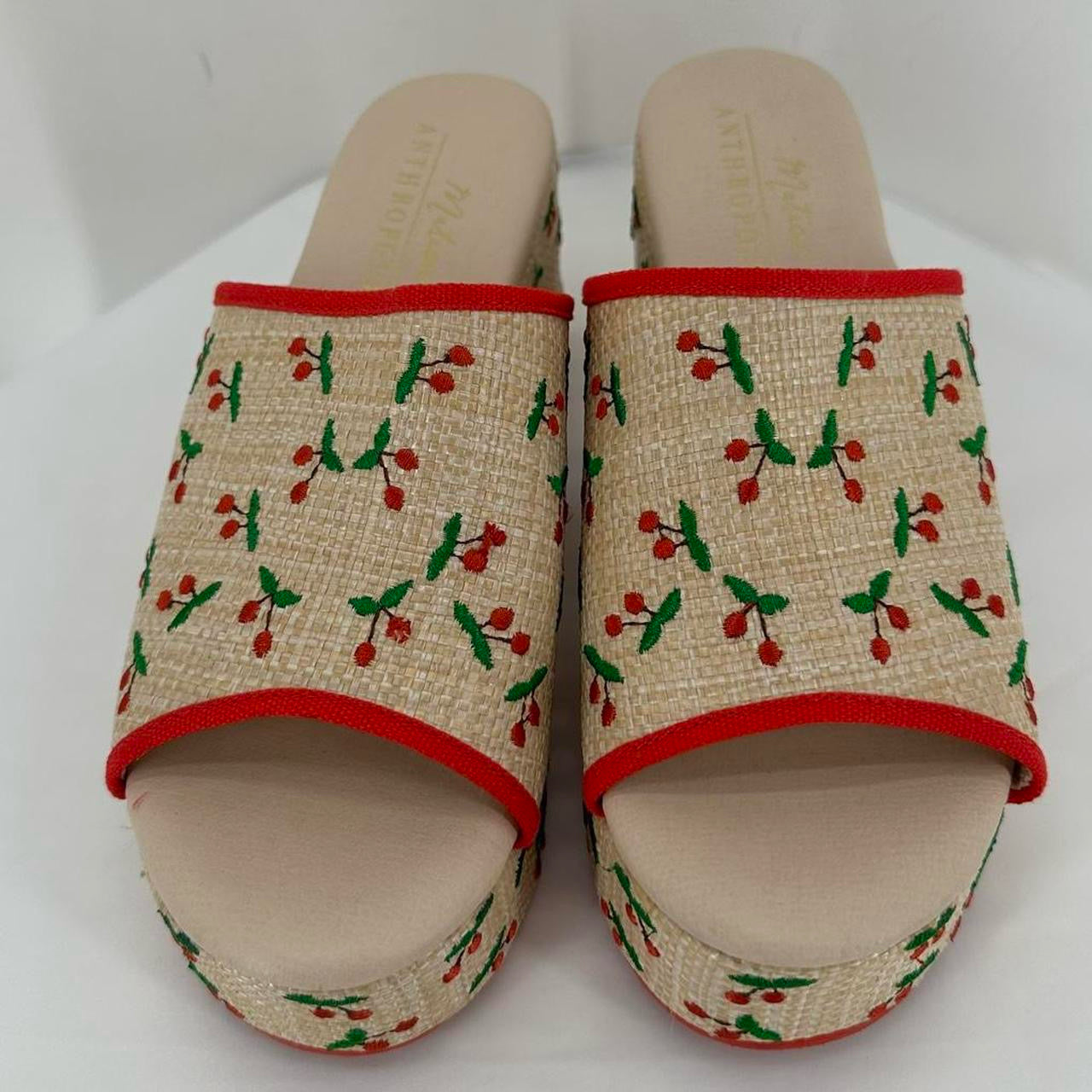 Tan W Shoe Size 7 MATISSE Sandals