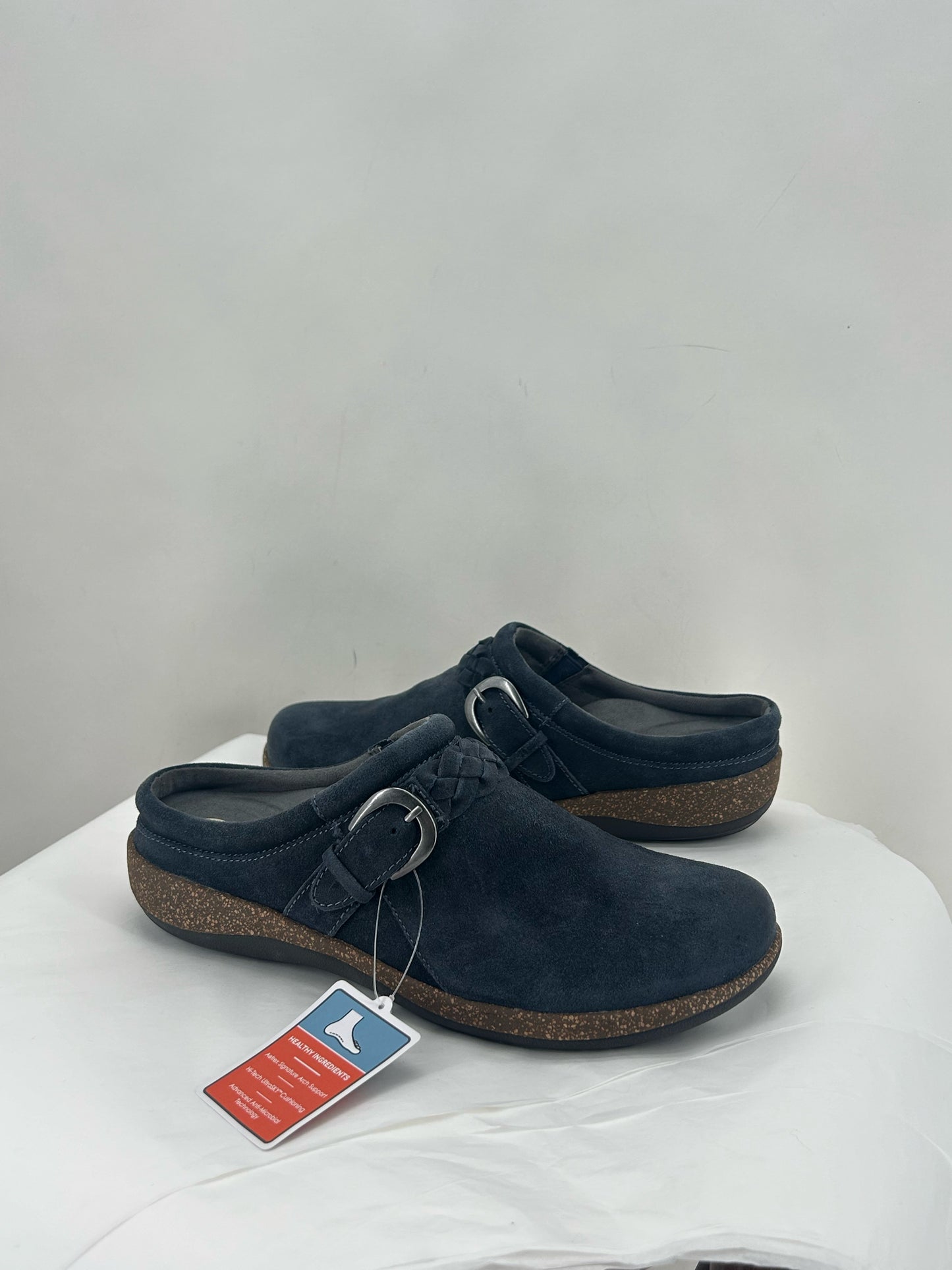 Navy W Shoe Size 10.5 AETREX Mules