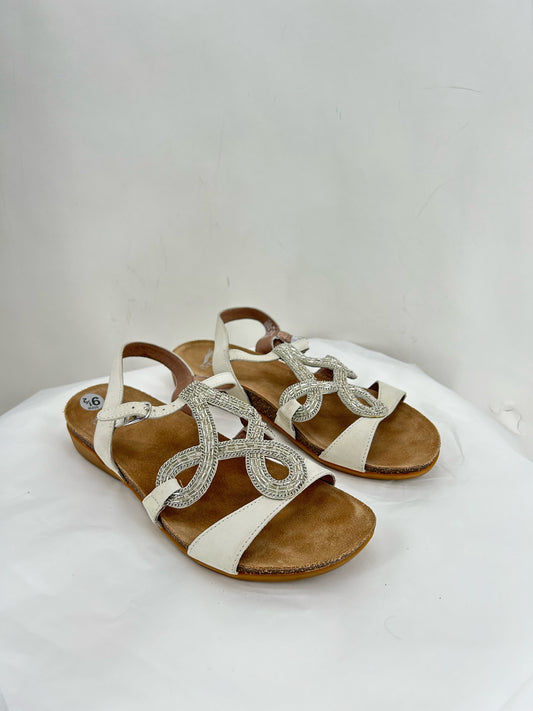 off white W Shoe Size 40 DANSKO Sandals