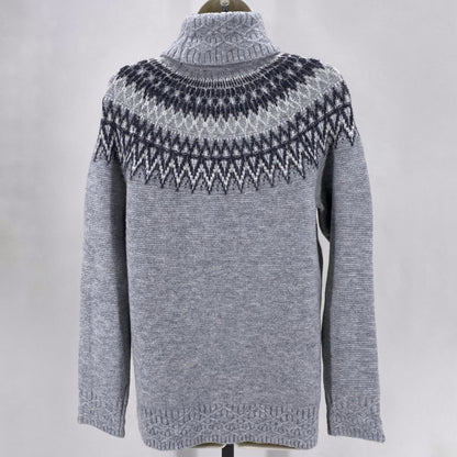 Size M TALBOTS Sweater