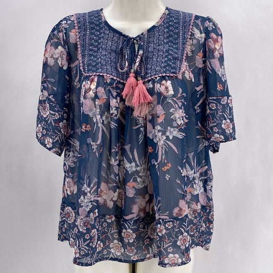 Size M KNOX ROSE Floral Shirt