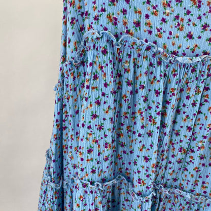 Size M SADIE & SAGE Floral Dress