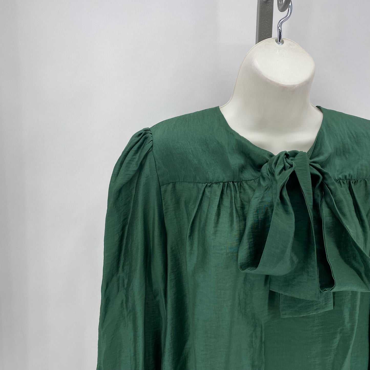 Size S CURRENT AIR Shirt