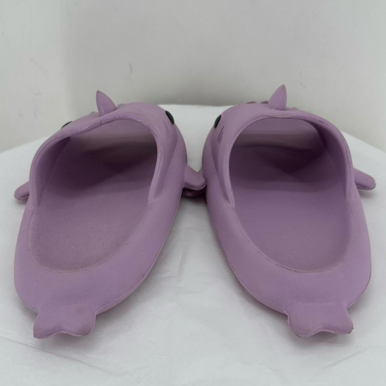 Purple W Shoe Size 8 Sandals