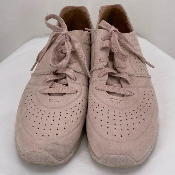 Pink W Shoe Size 11 UGG Sneakers