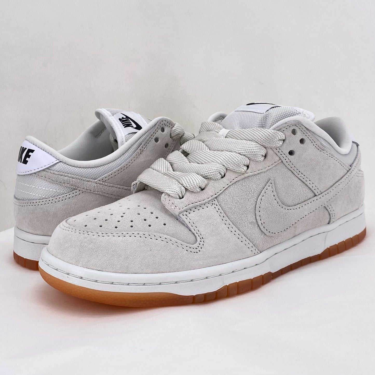 Ivory W Shoe Size 8.5 NIKE Sneakers