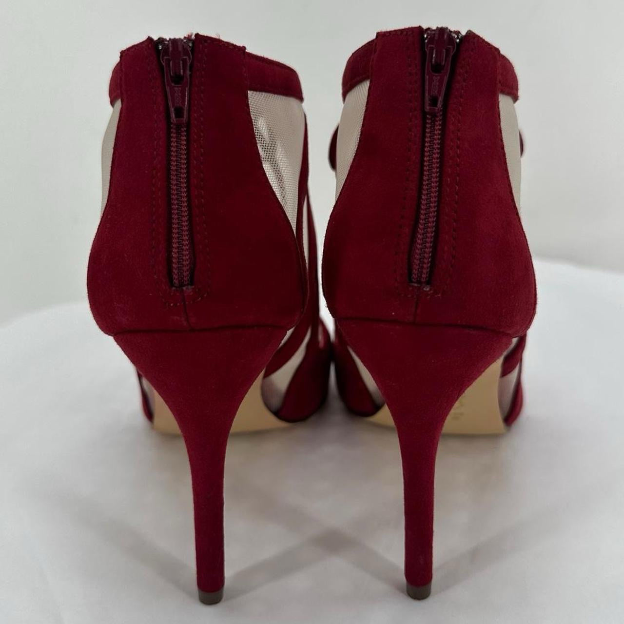 Red W Shoe Size 7.5 NINA Heels