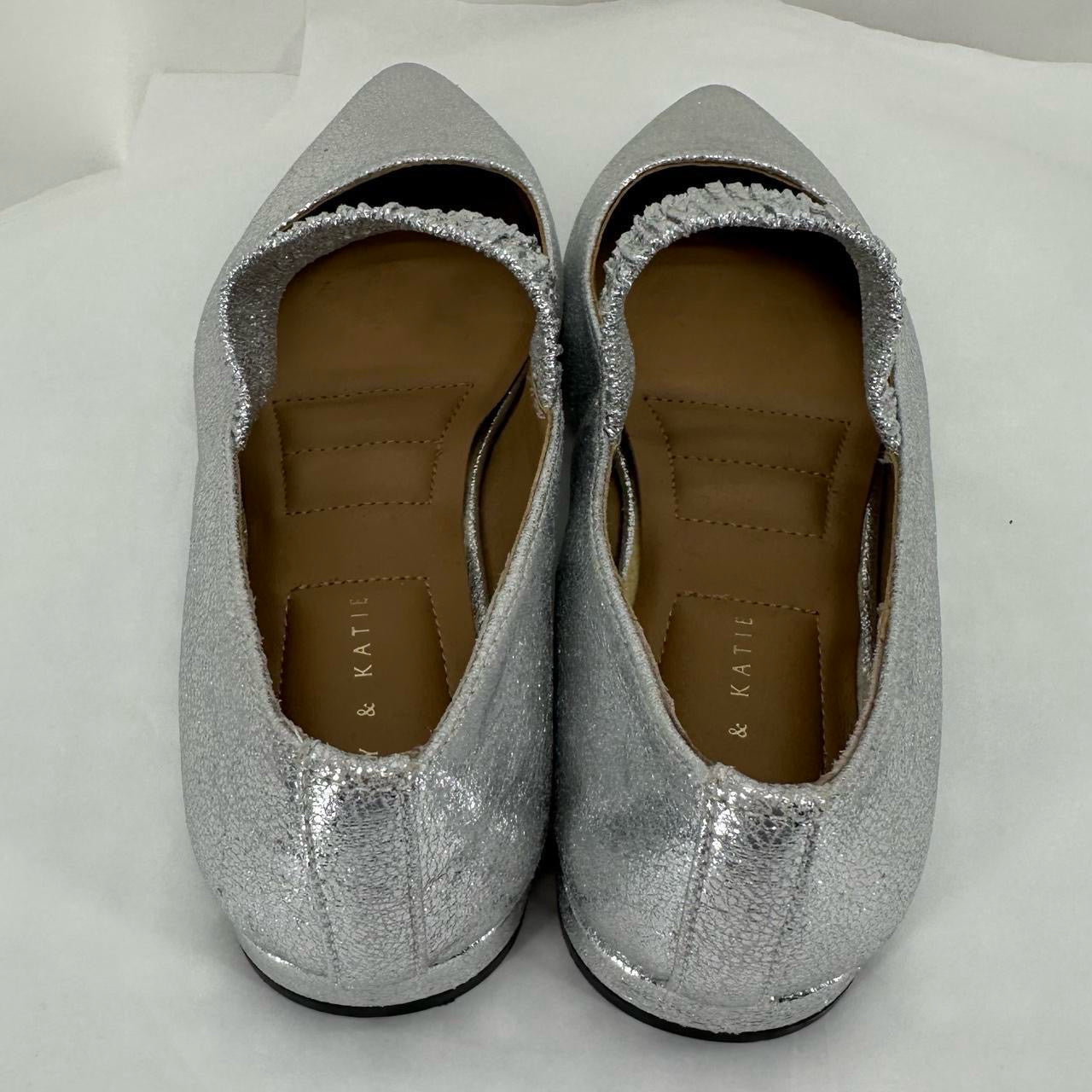 Silver W Shoe Size 7 KELLY & KATIE Flats