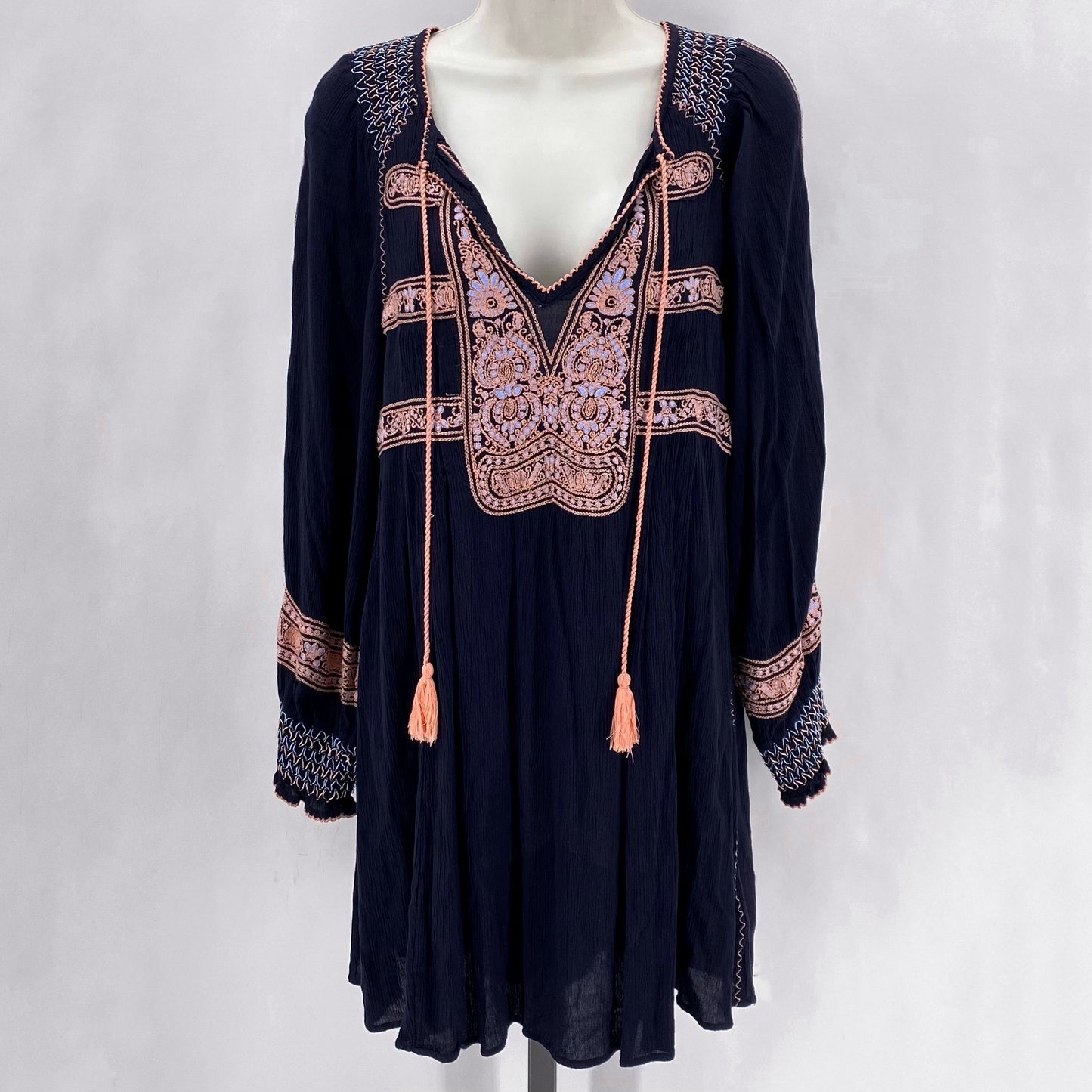 Size S FREE PEOPLE Tunic