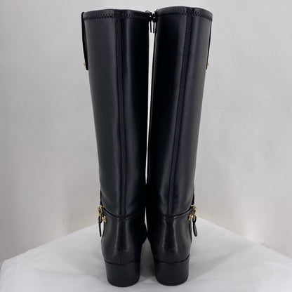 Black W Shoe Size 7 GUESS Boots