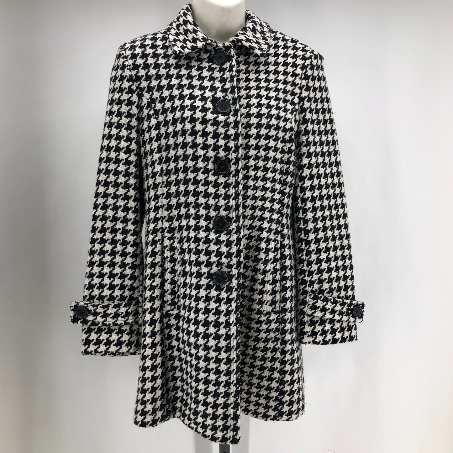 Size S RELATIVITY Houndstooth Coat
