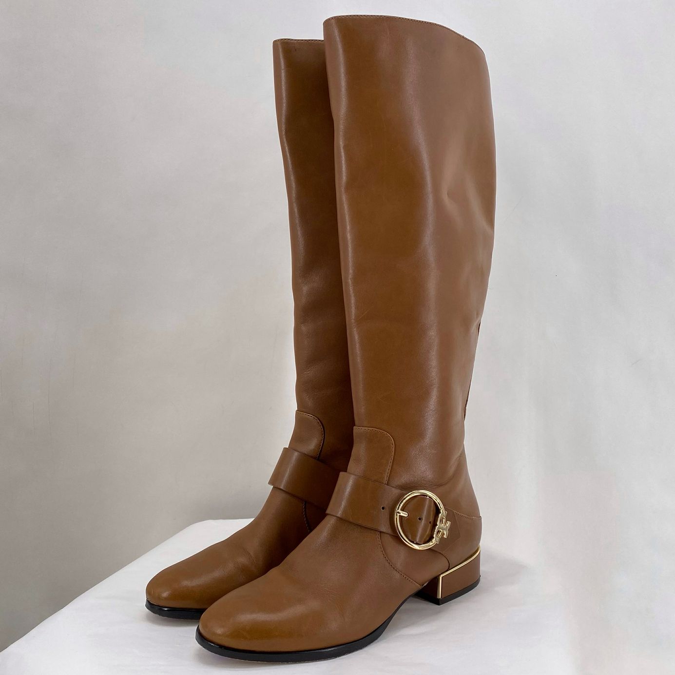 Camel W Shoe Size 8 TORY BURCH Boots