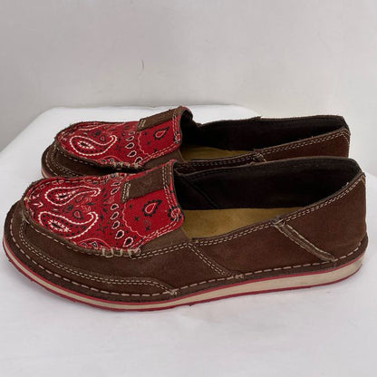 BROWN W Shoe Size 7.5 ARIAT Flats