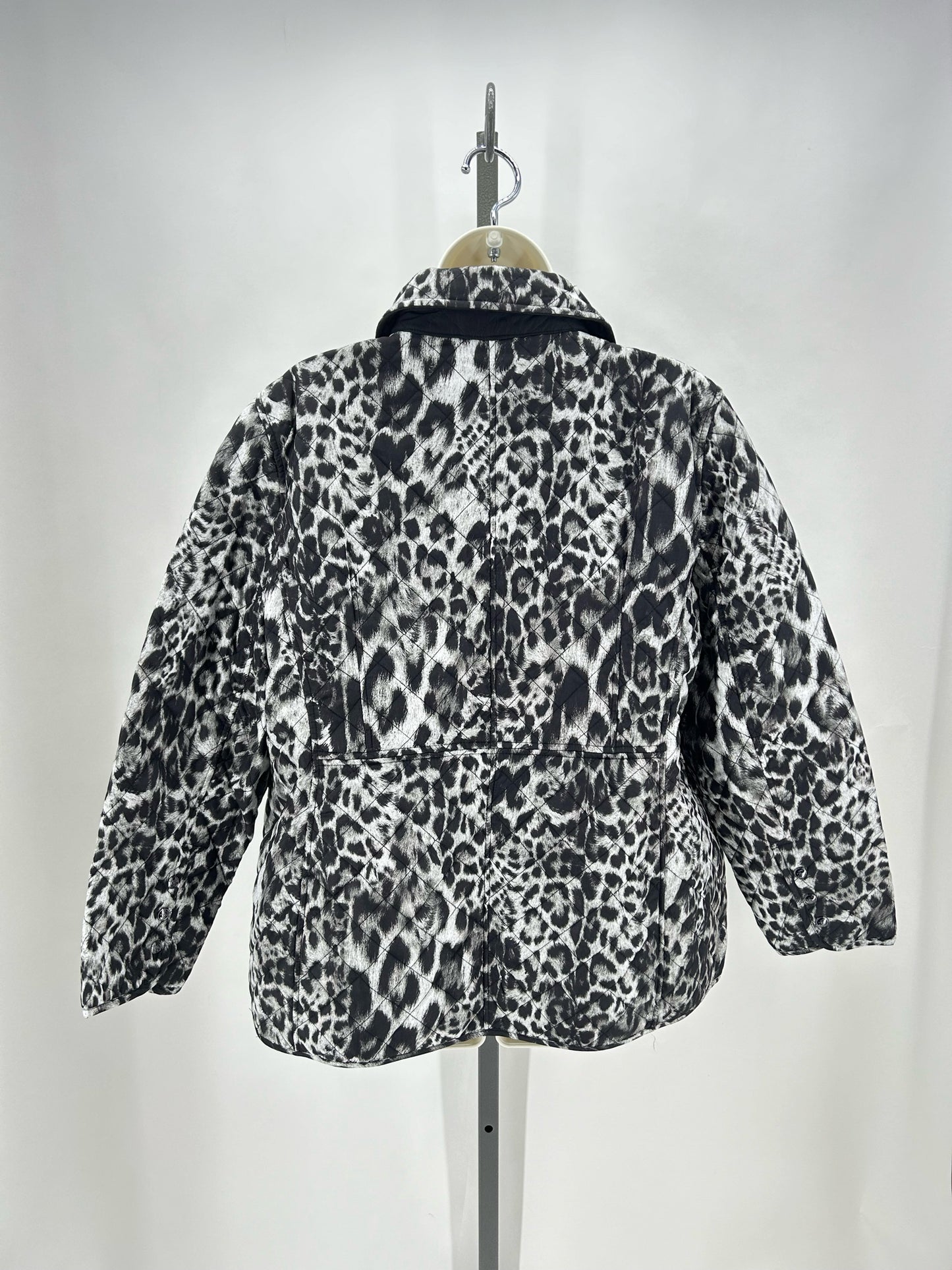 Size 3P CHICO'S Animal Print Jacket (Outdoor)