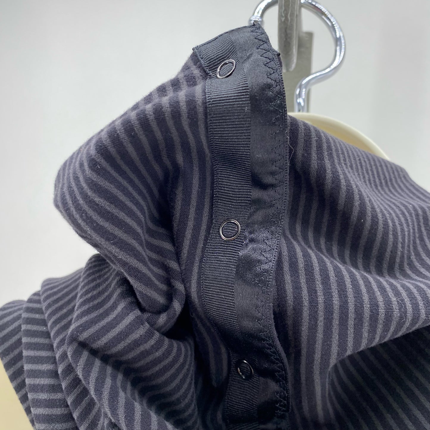 LULULEMON BLACK/GRAY Scarf