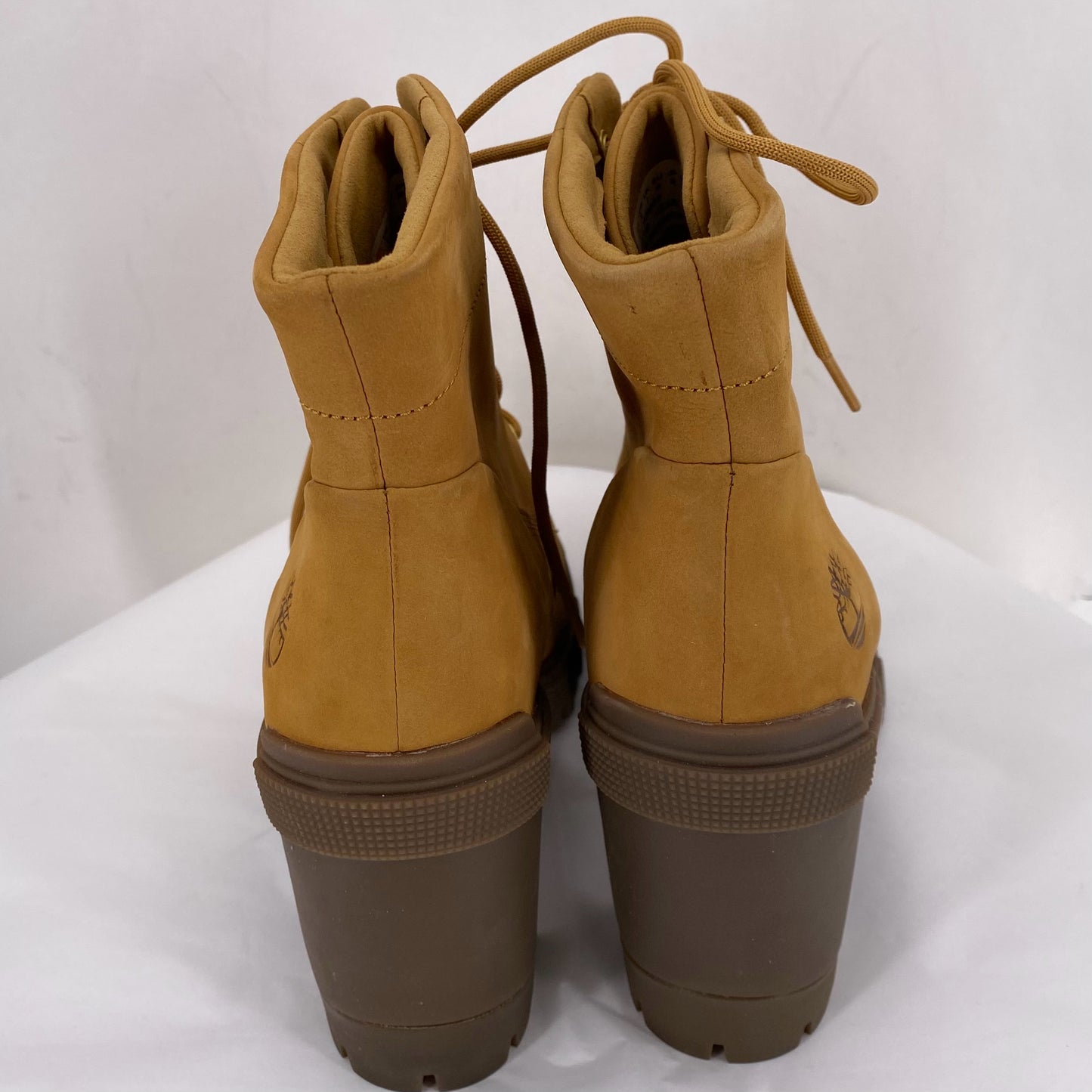 Tan W Shoe Size 9 TIMBERLAND Boots