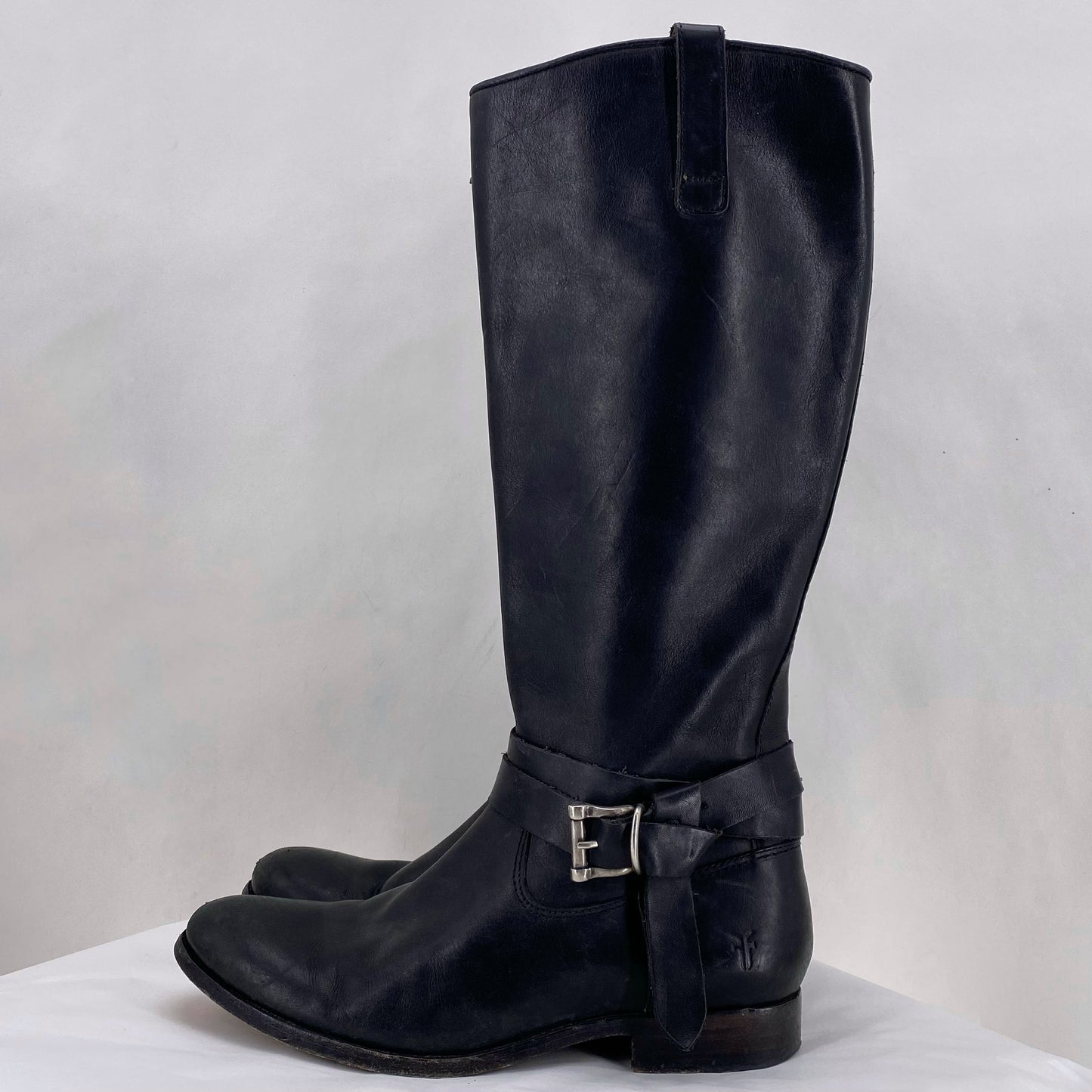 Black W Shoe Size 8.5 FRYE Boots